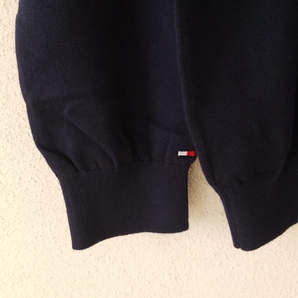Tommy Hilfiger Lightweight Crewneck Sweater - Picture 5 of 5